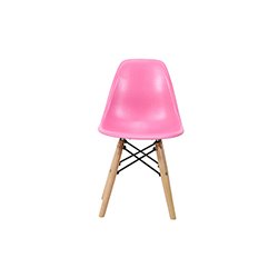 儿童版伊姆斯椅 伊姆斯夫妇 Charles & Ray Eames 伊姆斯夫妇